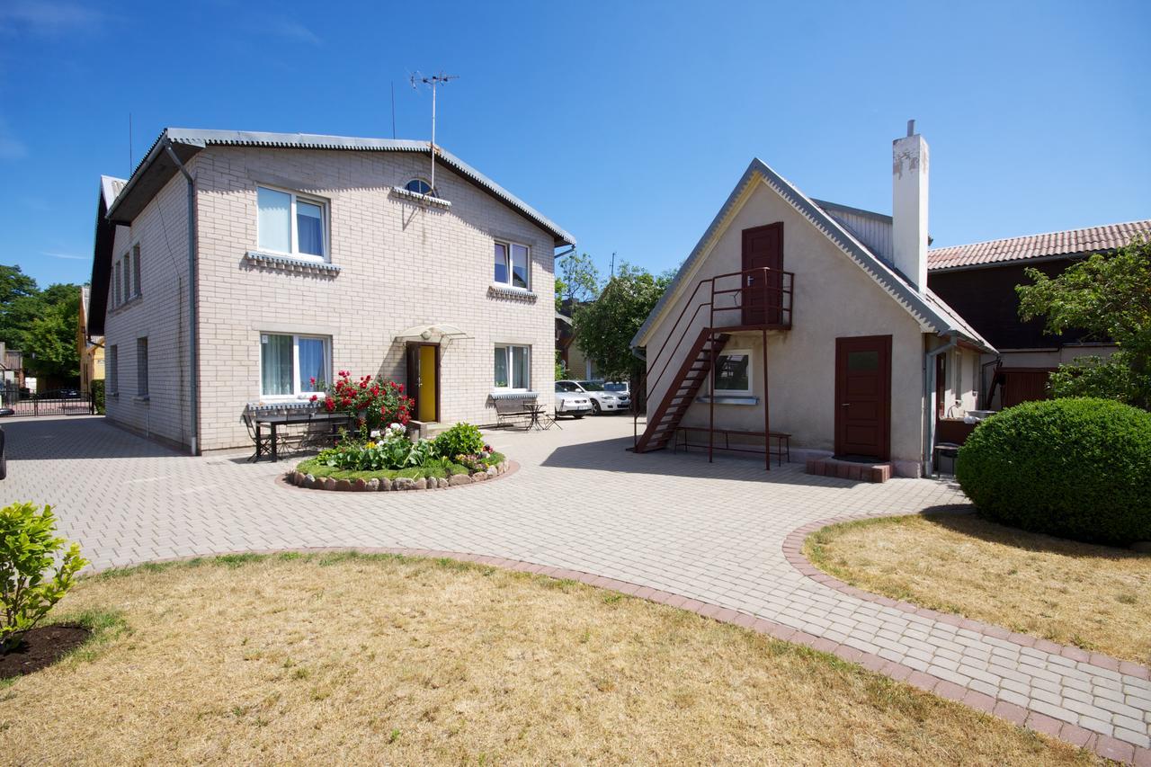 Aurada Hotel Паланга Екстериор снимка
